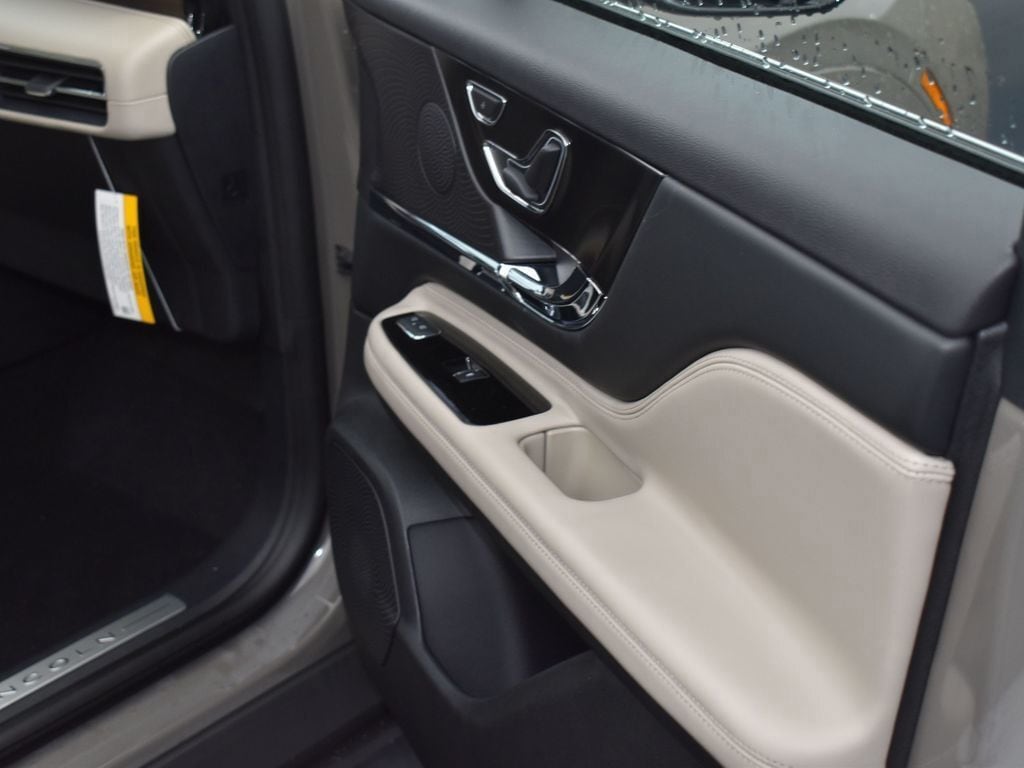 2026 Lincoln Corsair Grand Touring - Photo 17