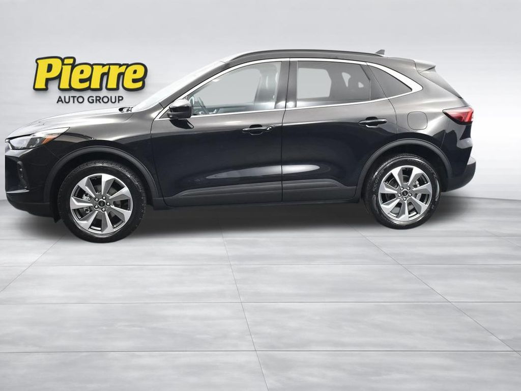 2024 Ford Escape Platinum - Photo 5
