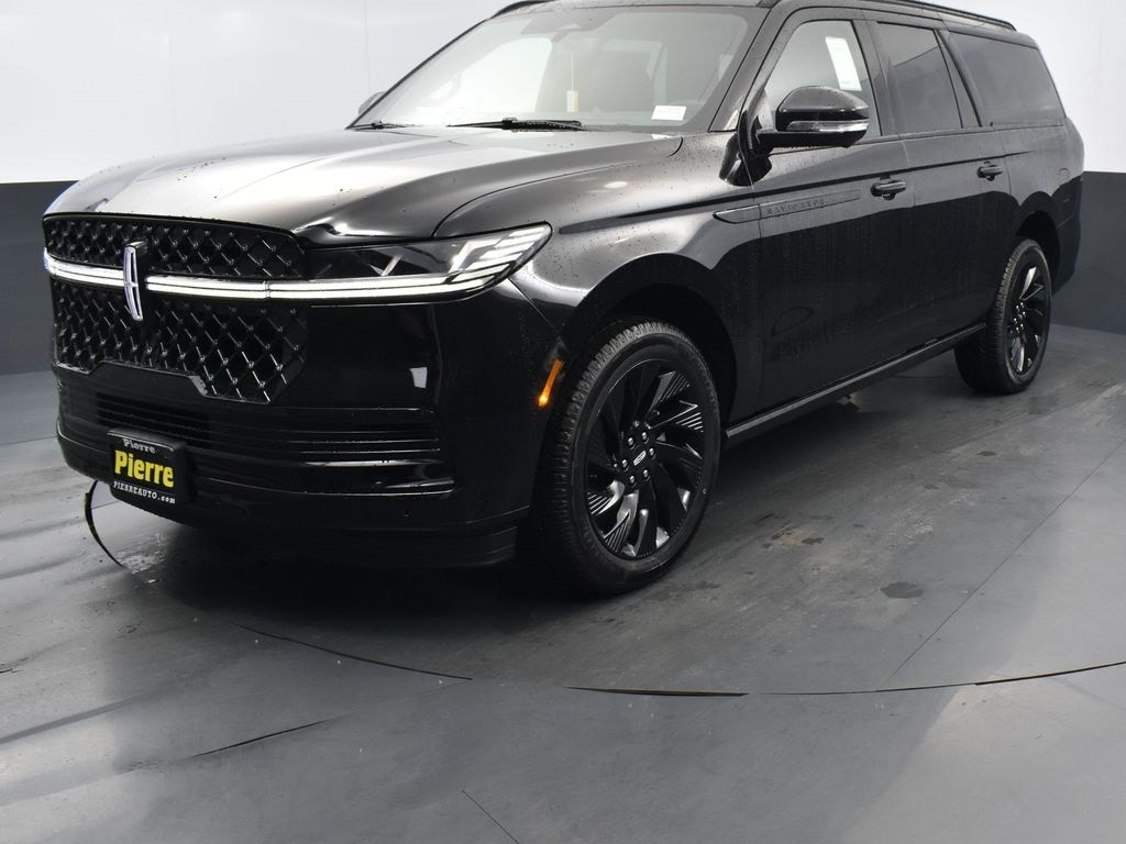 2025 Lincoln Navigator Reserve L's photo