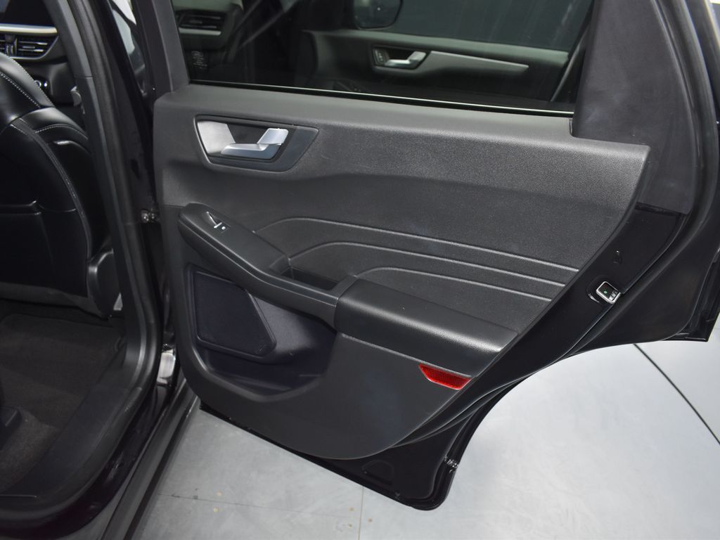 2024 Ford Escape Platinum - Photo 26