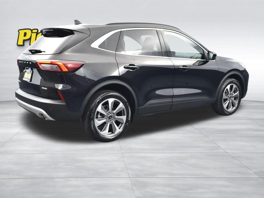 2024 Ford Escape Platinum - Photo 4