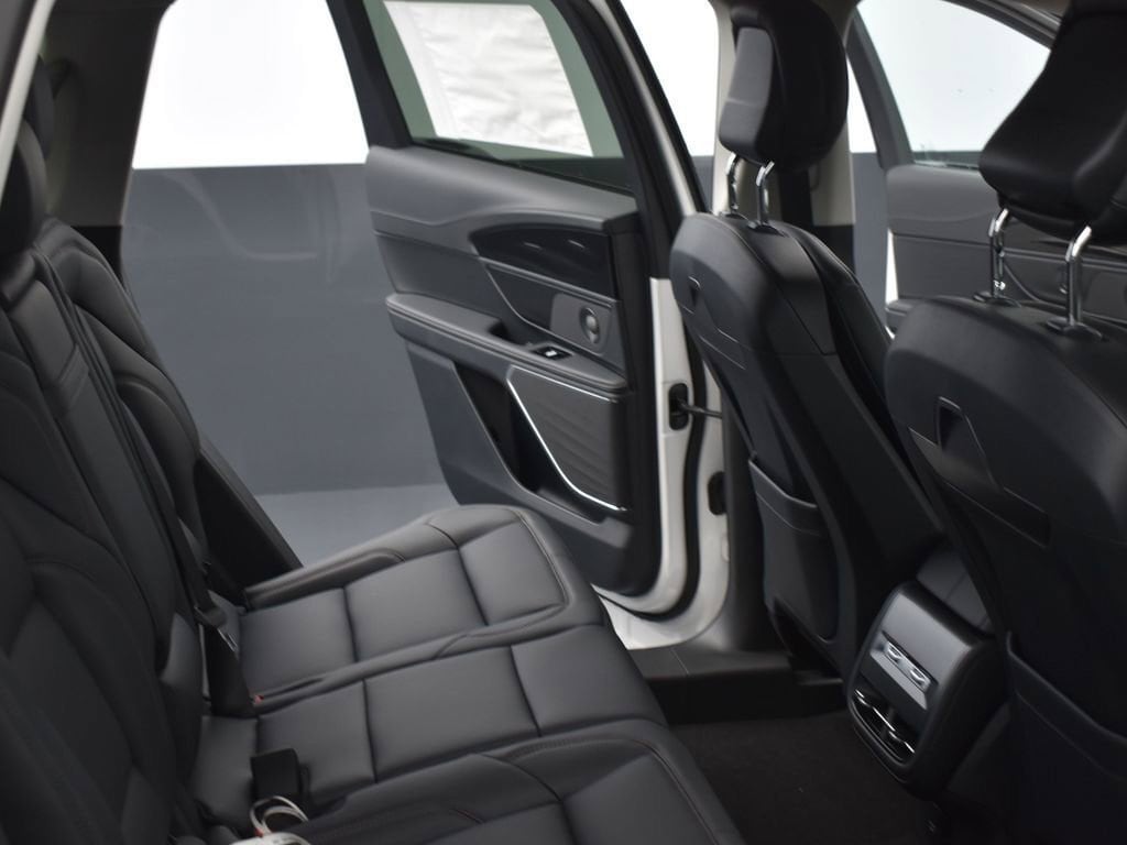 2026 Lincoln Nautilus Premiere - Photo 14