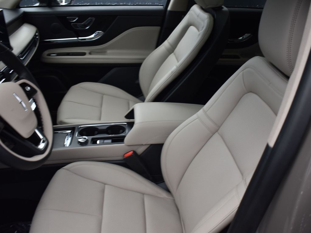 2025 Lincoln Corsair Grand Touring - Photo 10