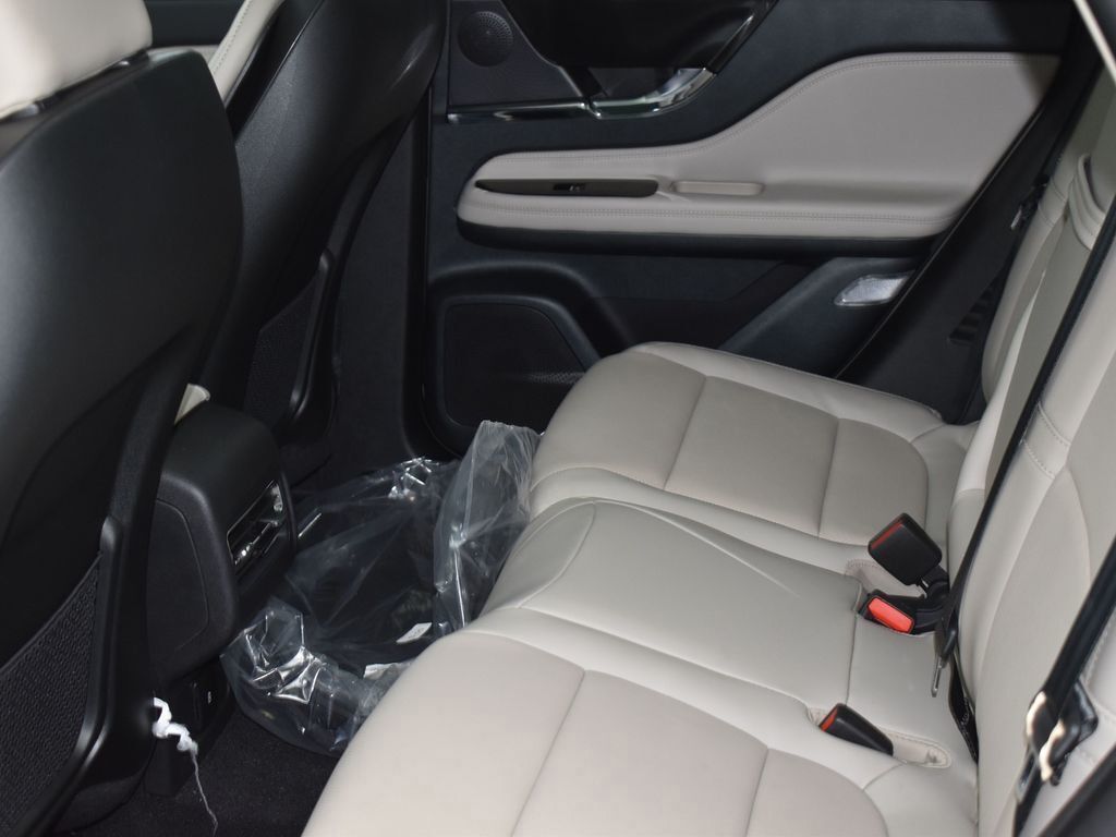 2026 Lincoln Corsair Grand Touring - Photo 11