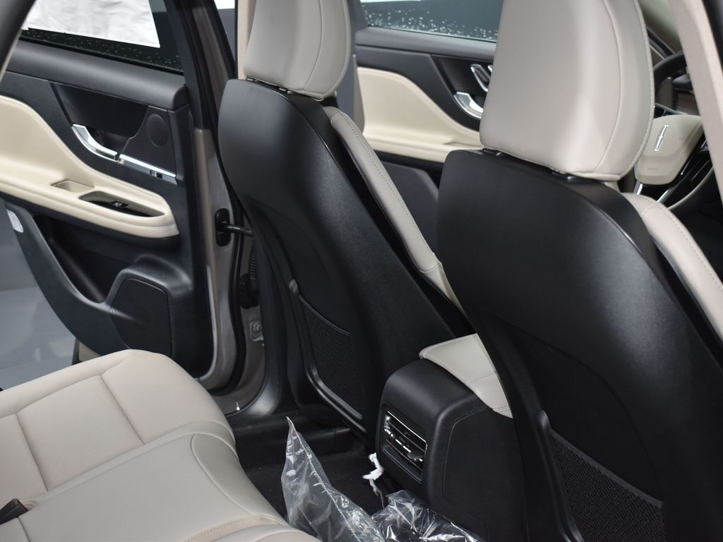 2026 Lincoln Corsair Grand Touring - Photo 14