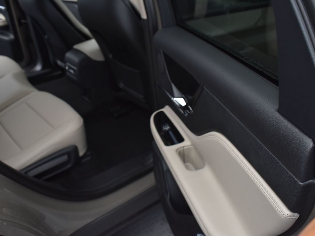 2025 Lincoln Corsair Grand Touring - Photo 15