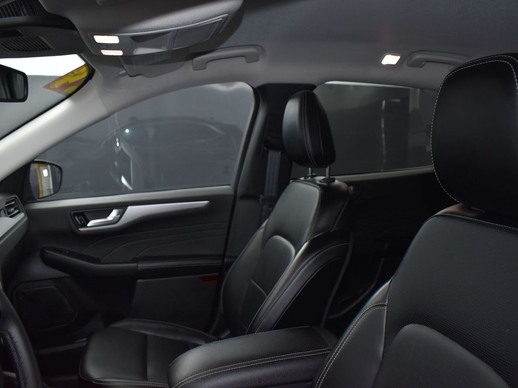 2024 Ford Escape Platinum - Photo 13