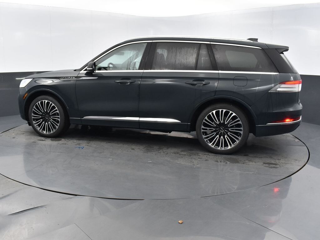 New 2025 Lincoln Aviator Black Label SUV