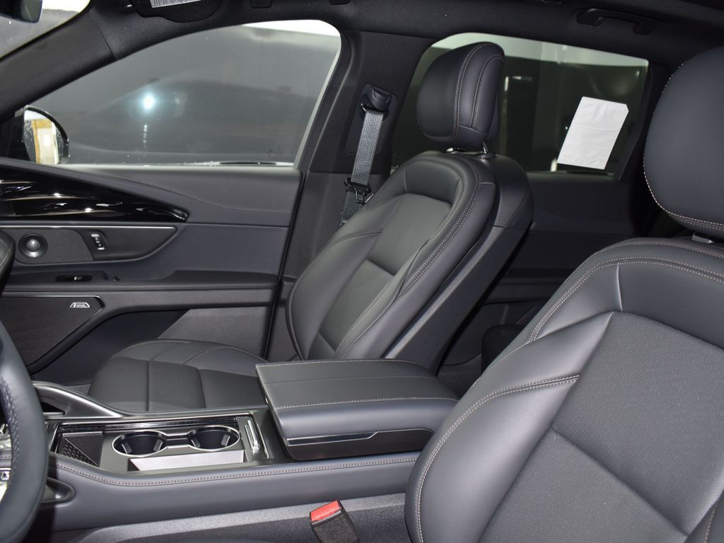 2025 Lincoln Nautilus Premiere - Photo 14