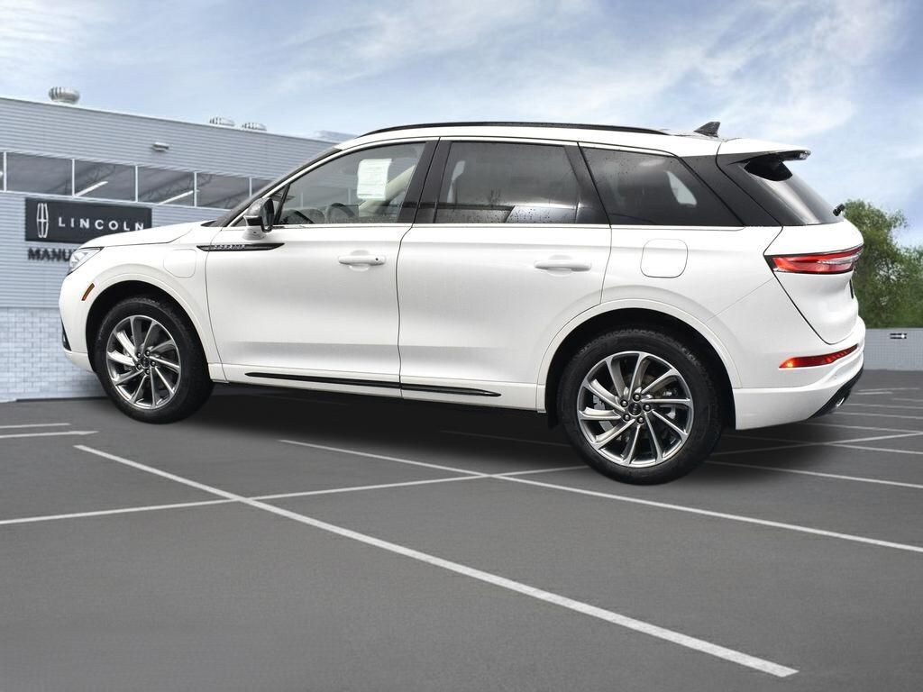 New 2026 Lincoln Corsair Plug-In Hybrid Grand Touring SUV