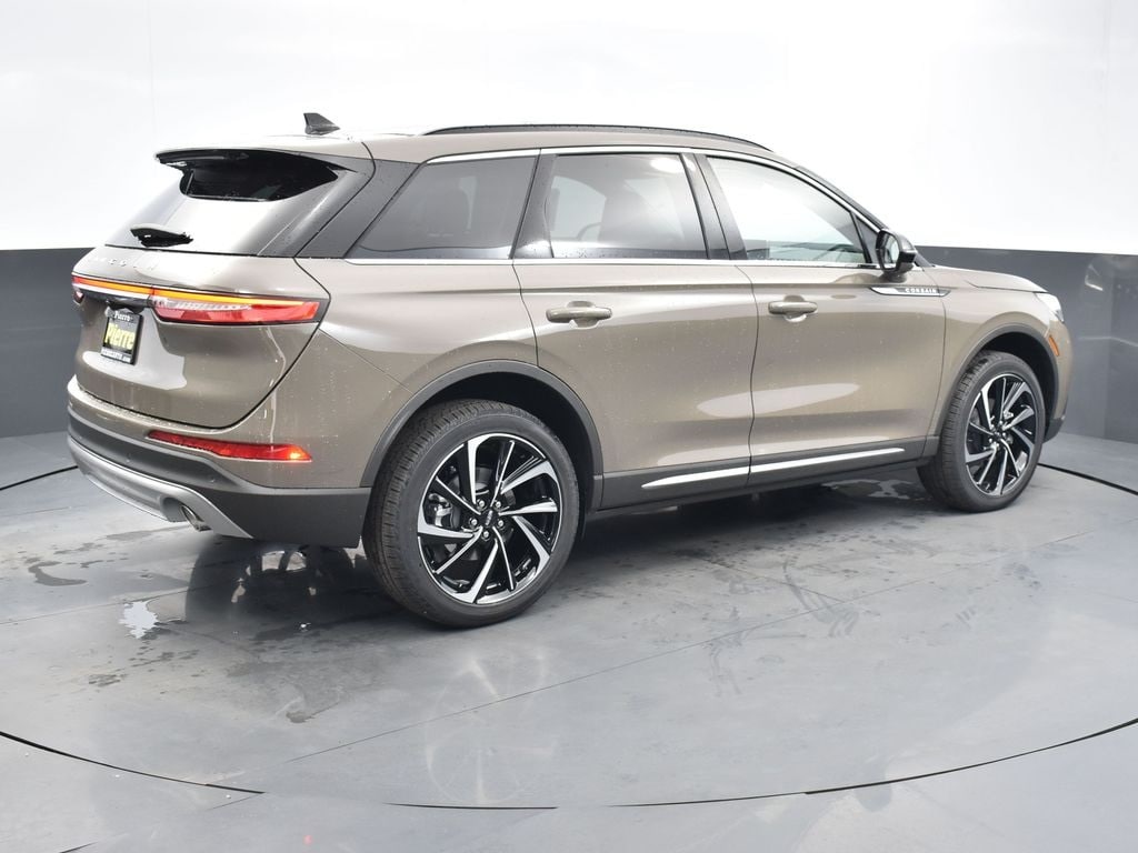 New 2025 Lincoln Corsair Reserve SUV
