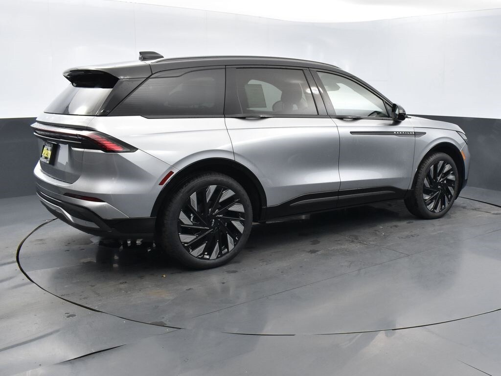 New 2026 Lincoln Nautilus Reserve SUV