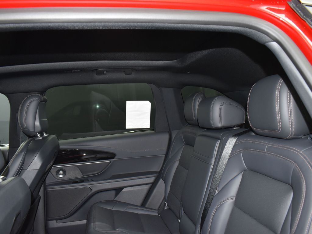 2025 Lincoln Nautilus Premiere - Photo 23