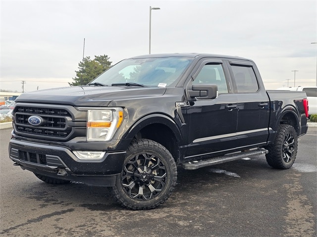 2021 Ford F-150 XLT's photo