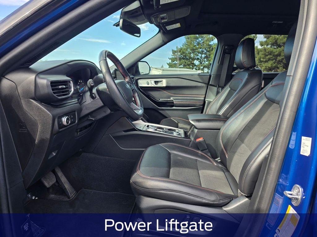 2023 Ford Explorer ST-LINE - Photo 12