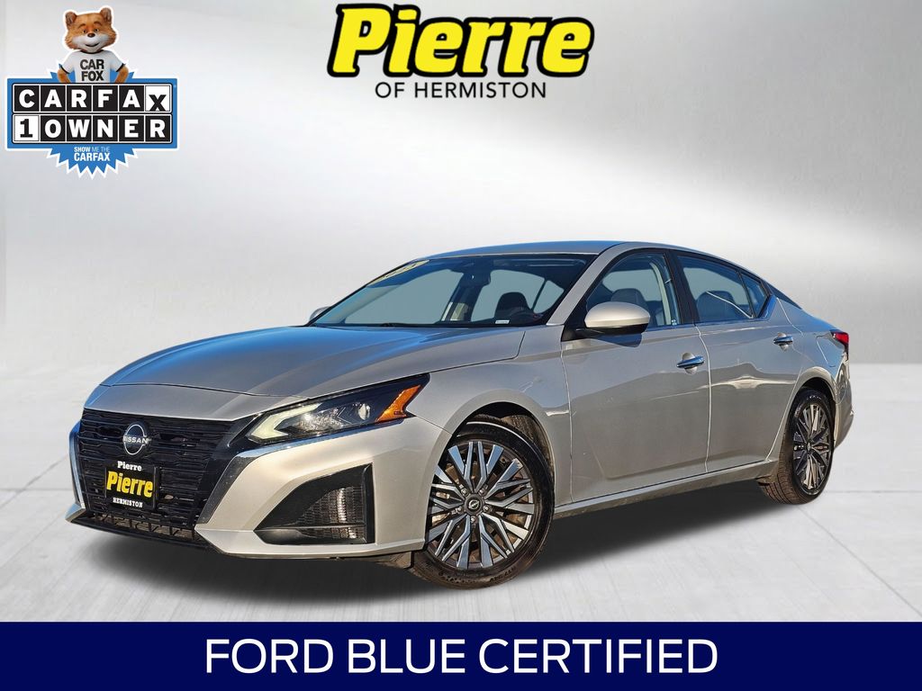 2023 Nissan Altima SV