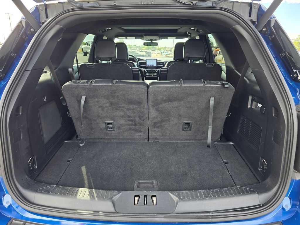 2023 Ford Explorer ST-LINE - Photo 32