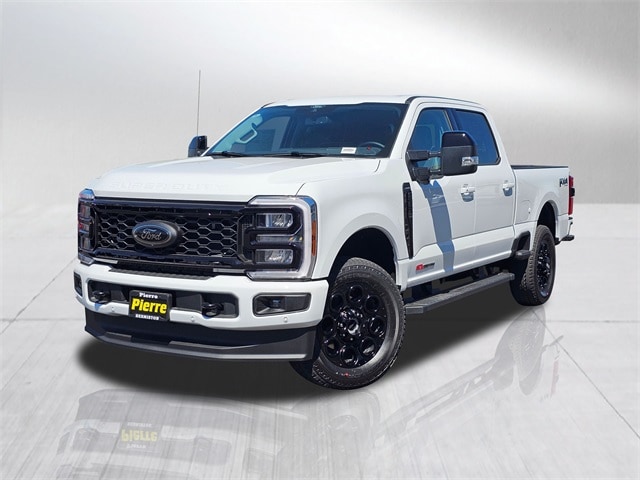 2025 Ford F-350 Super Duty Lariat's photo