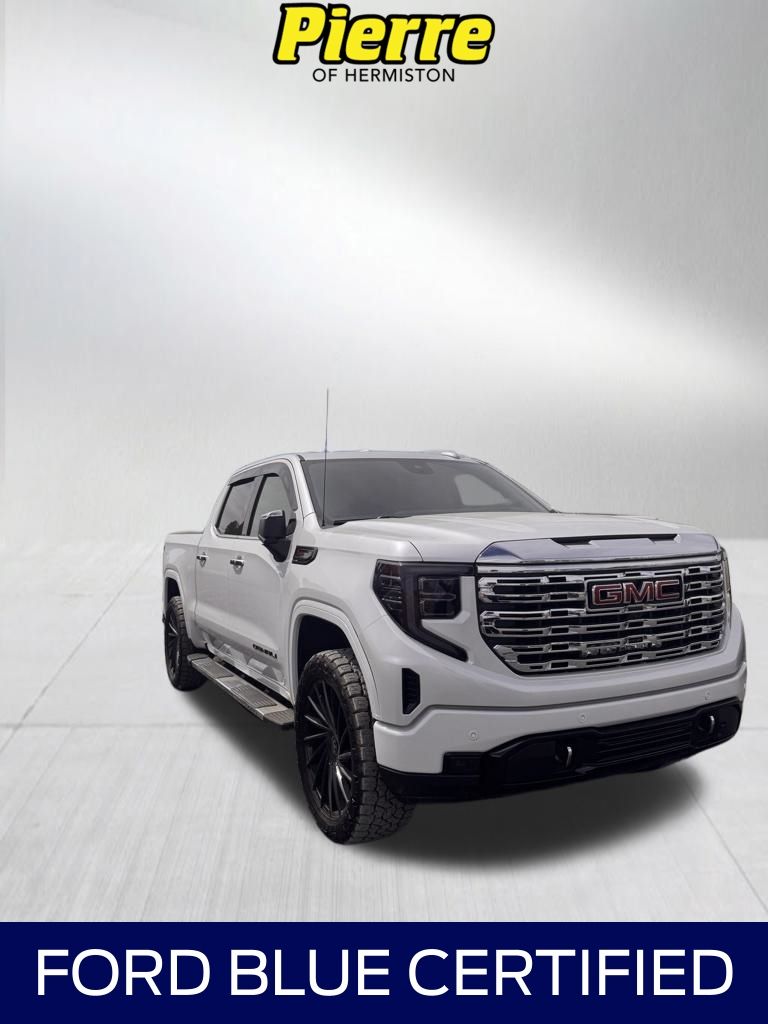 2024 GMC Sierra Denali 4WD Crew Cab Short Box's photo