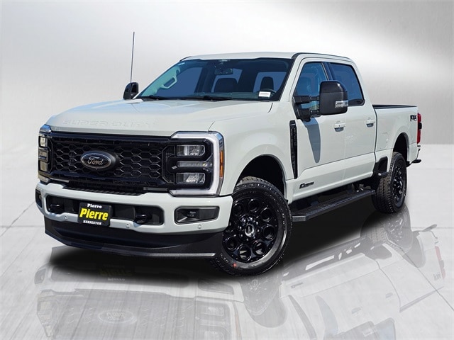 2025 Ford F-350 Super Duty Lariat's photo
