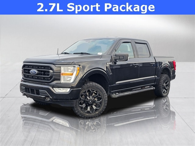 2021 Ford F-150 XLT's photo