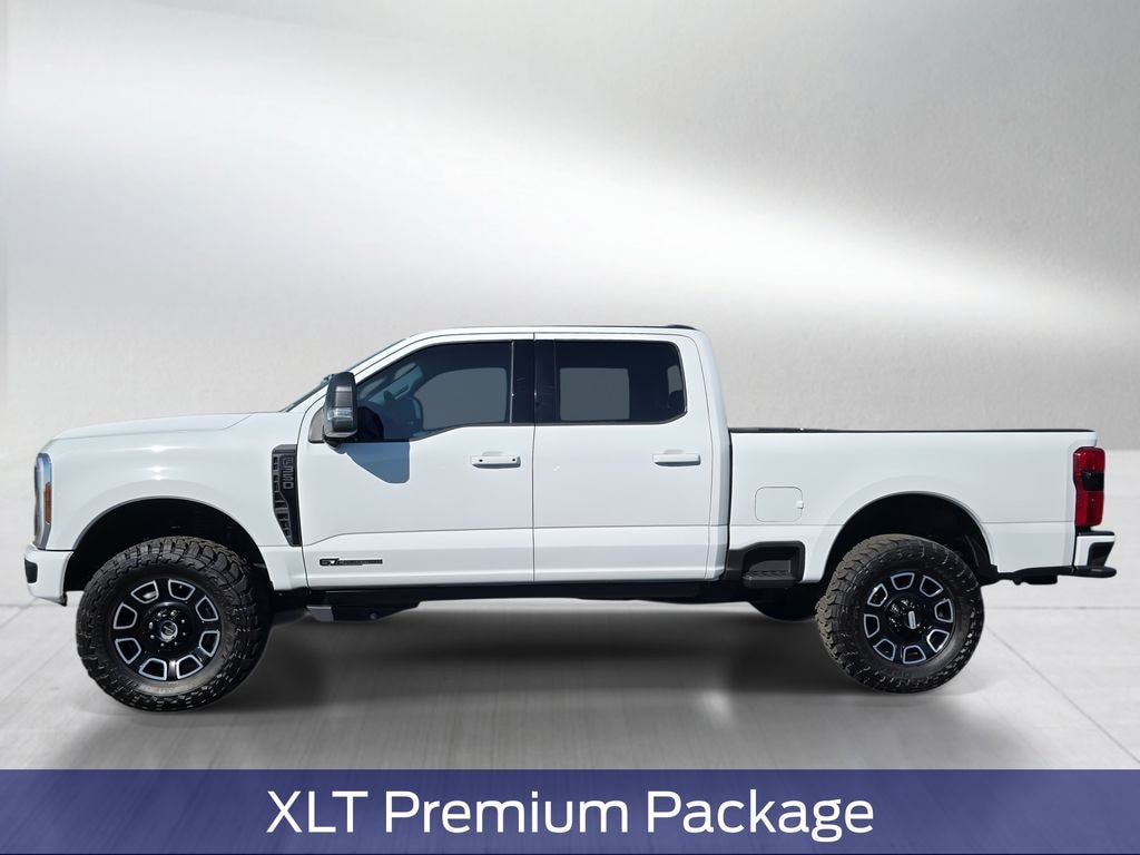 Used 2025 Ford F-350SD XLT Truck Crew Cab