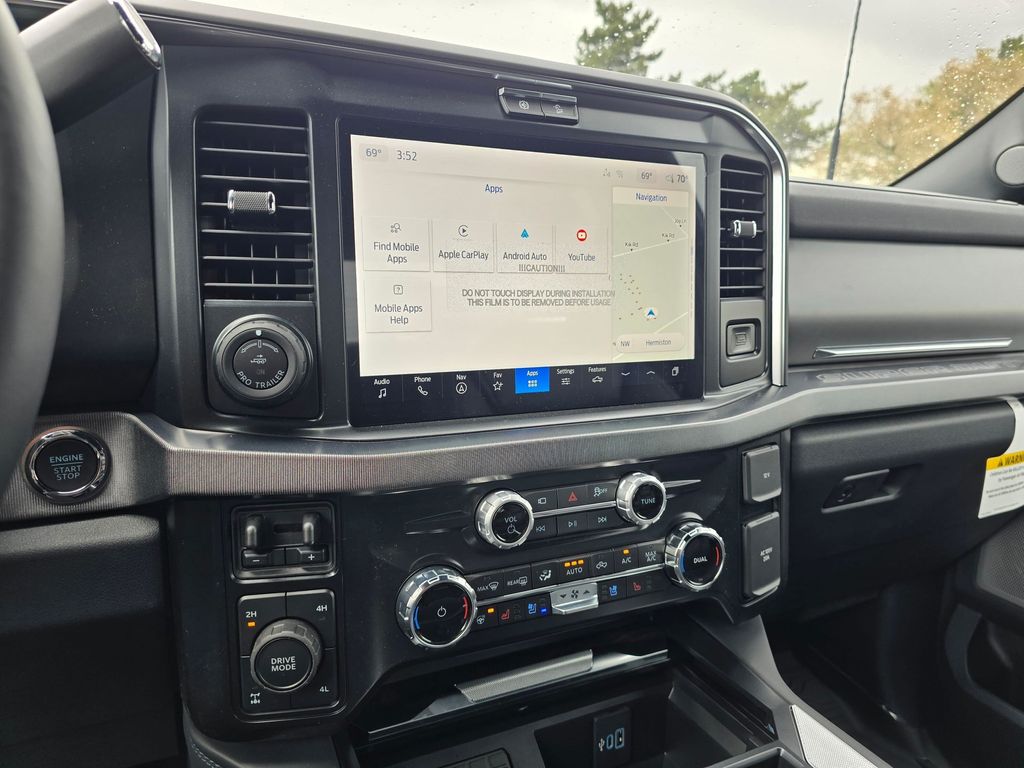 2025 Ford F-350 Super Duty Platinum - Photo 18