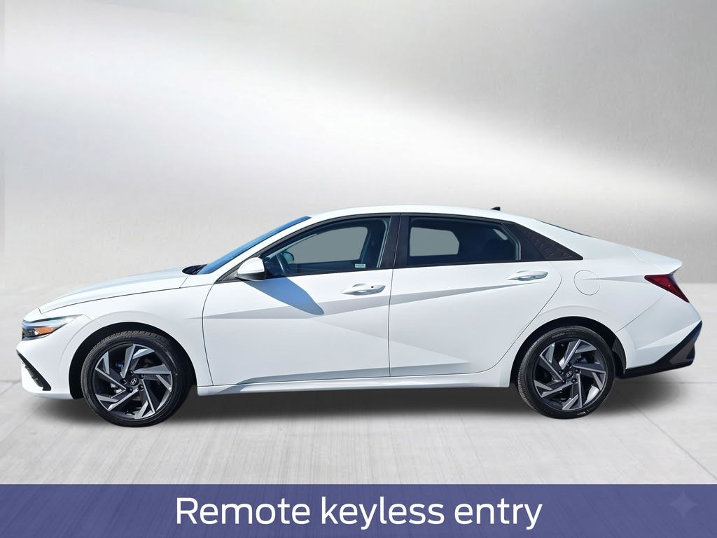 Certified 2025 Hyundai Elantra SEL Sport Sedan