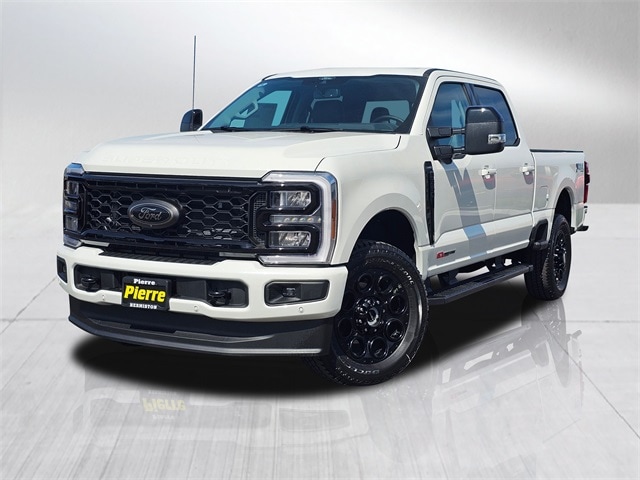 2025 Ford F-350 Super Duty Lariat's photo