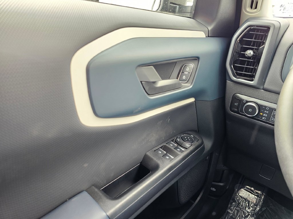 2025 Ford Bronco Sport Heritage - Photo 29
