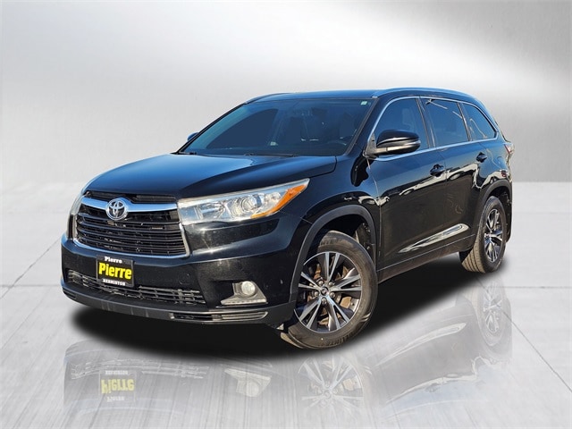 2016 Toyota Highlander XLE's photo