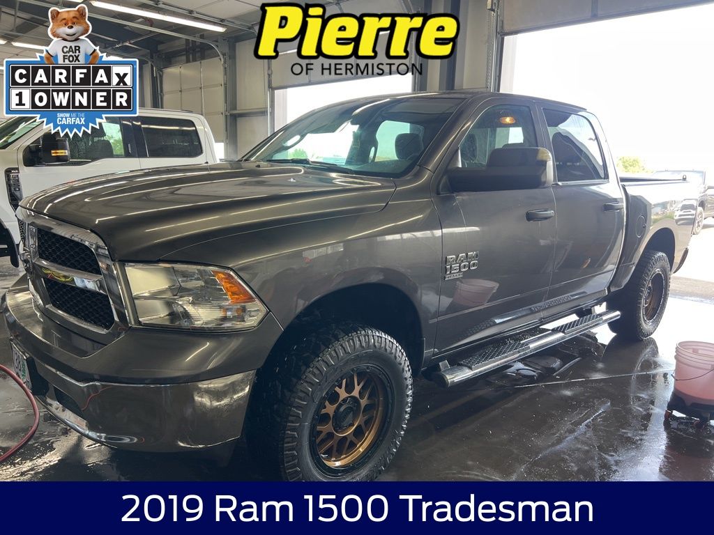 2019 RAM 1500 Classic Tradesman 4x4 Crew Cab 5'7's photo