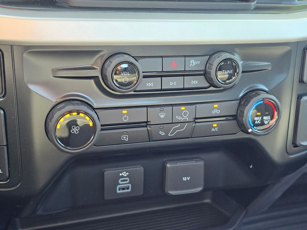 2026 Ford F-250 Super Duty XL - Photo 21