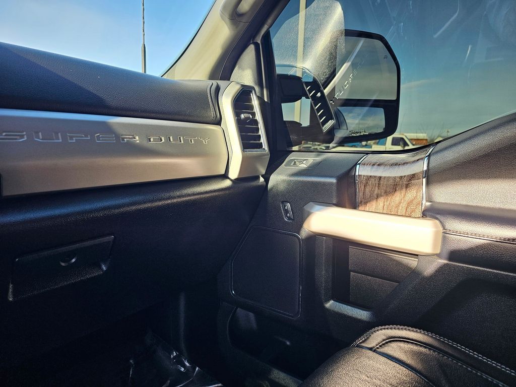 2019 Ford F-250 Super Duty Lariat - Photo 29