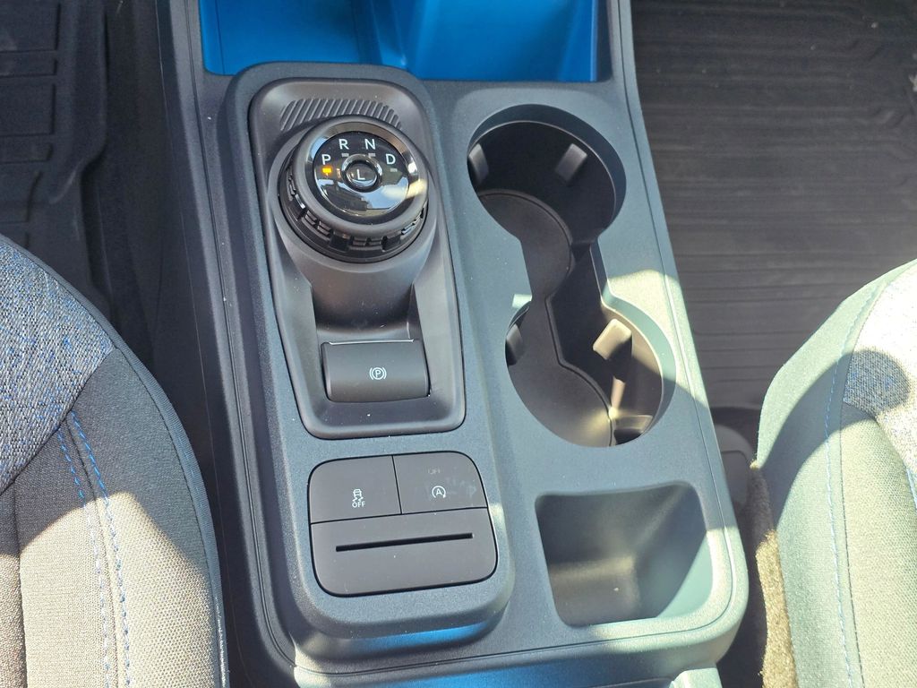 2025 Ford Maverick XLT - Photo 22