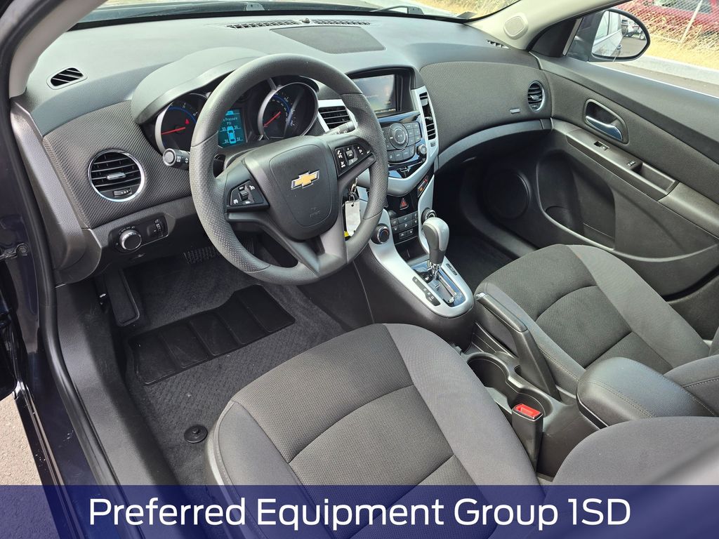 Used 2016 Chevrolet Cruze Limited 1LT with VIN 1G1PE5SB9G7171609 for sale in Hermiston, OR