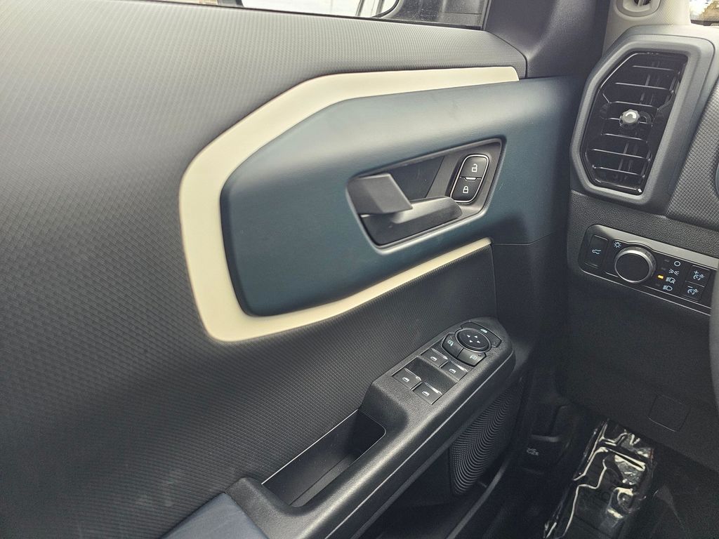 2025 Ford Bronco Sport Heritage - Photo 29