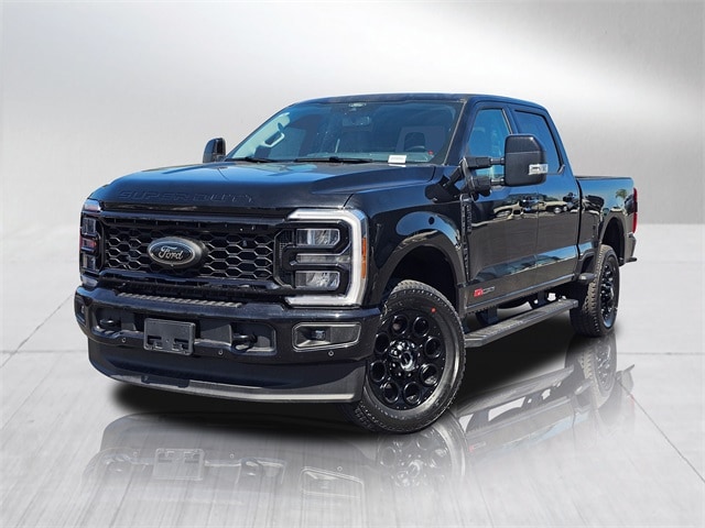 2025 Ford F-350 Super Duty Lariat's photo
