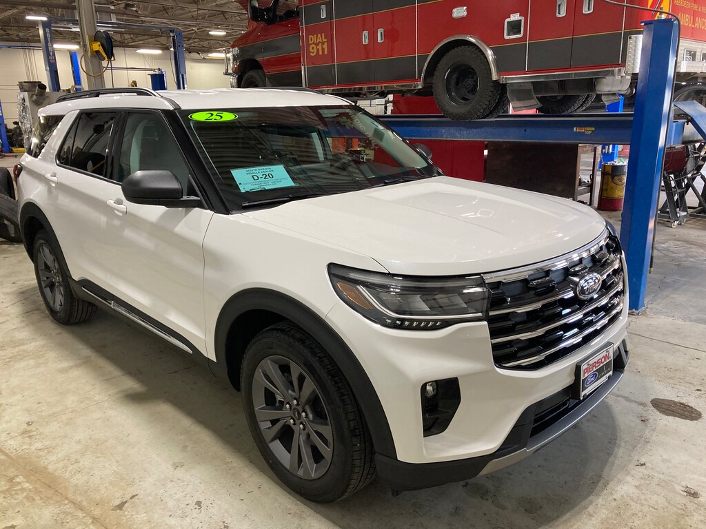 New 2025 Ford Explorer Active SUV