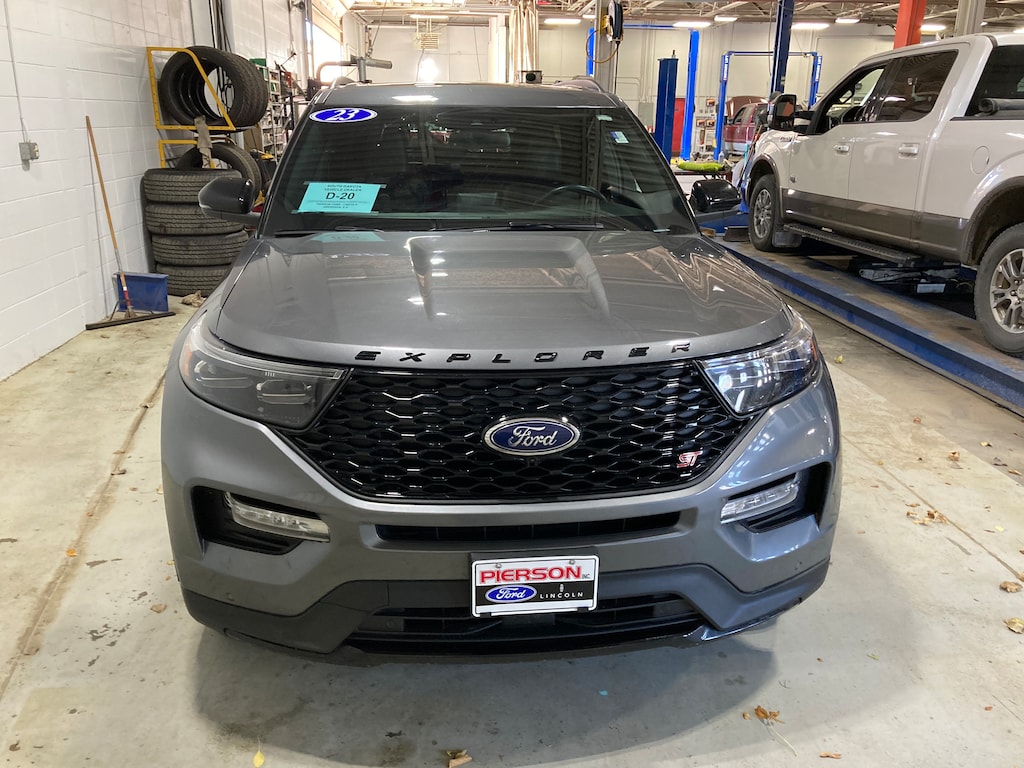 Used 2023 Ford Explorer ST SUV