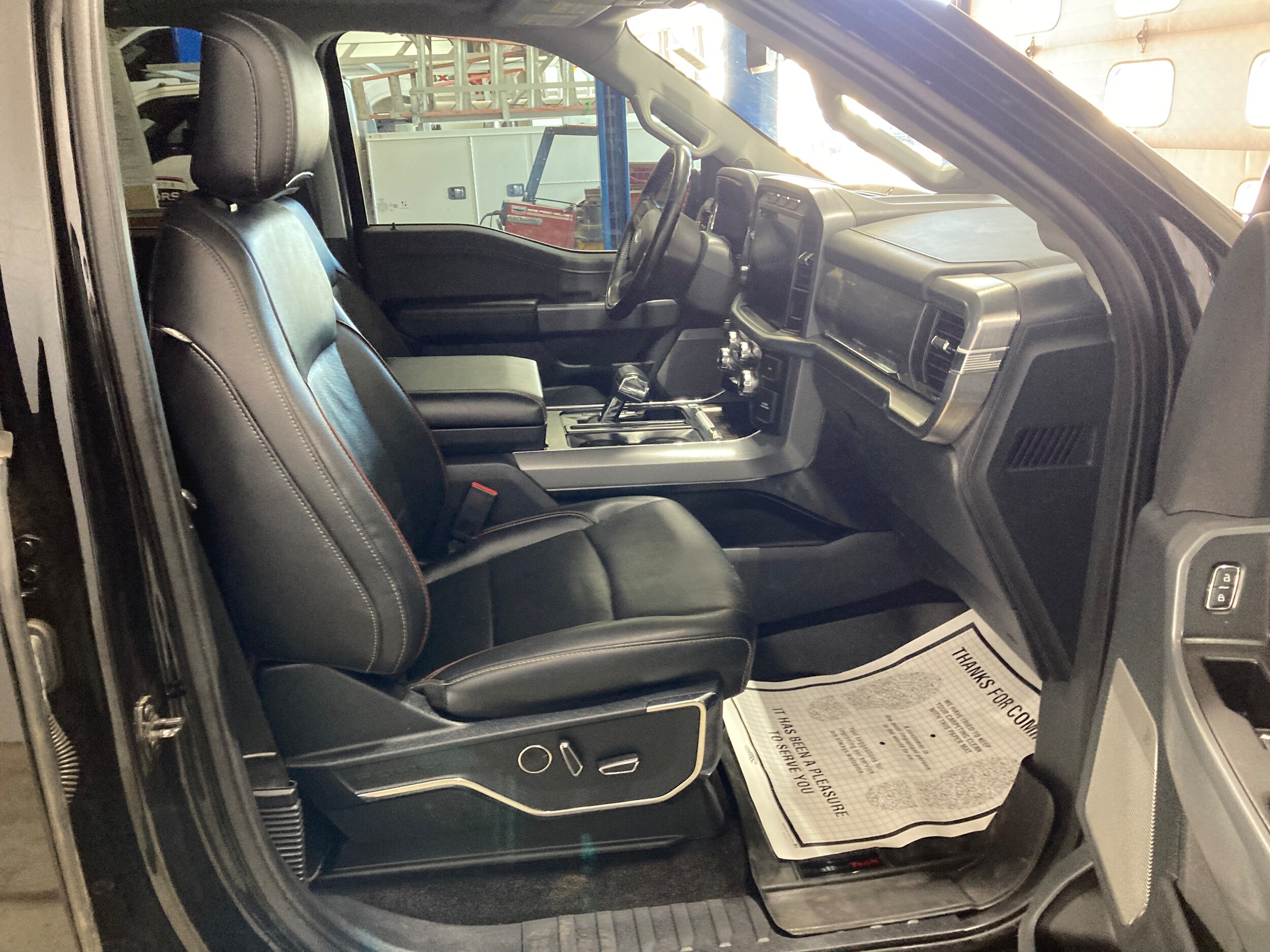 2021 Ford F-150 Lariat photo 4