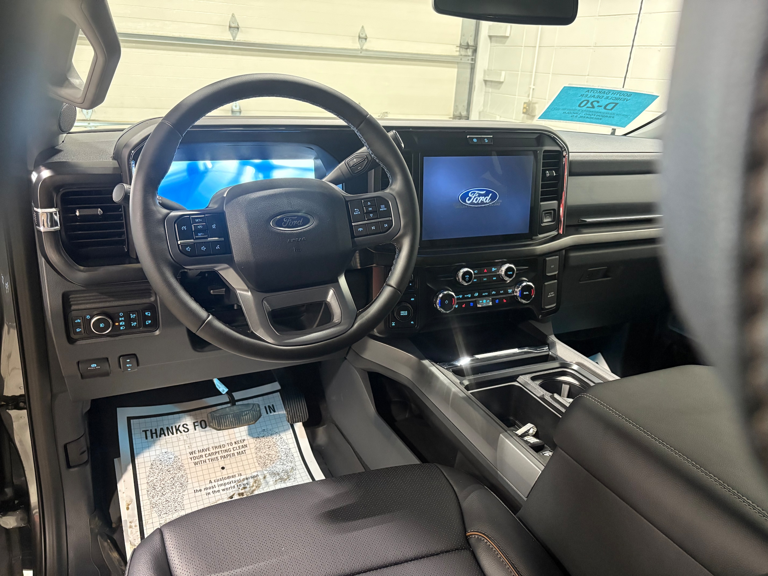 2026 Ford F-350 Super Duty Lariat - Photo 18
