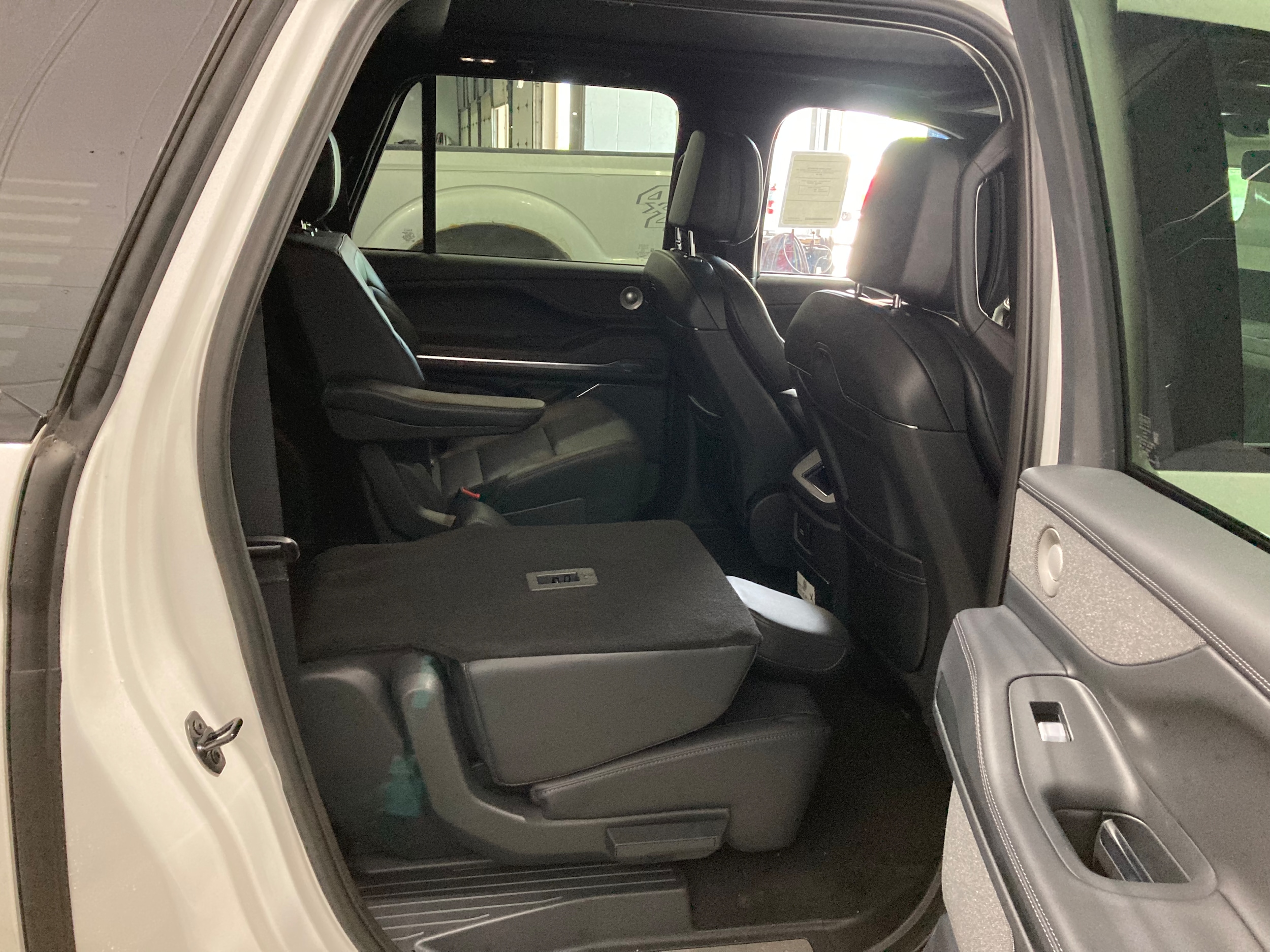 2025 Lincoln Navigator Reserve L - Photo 9