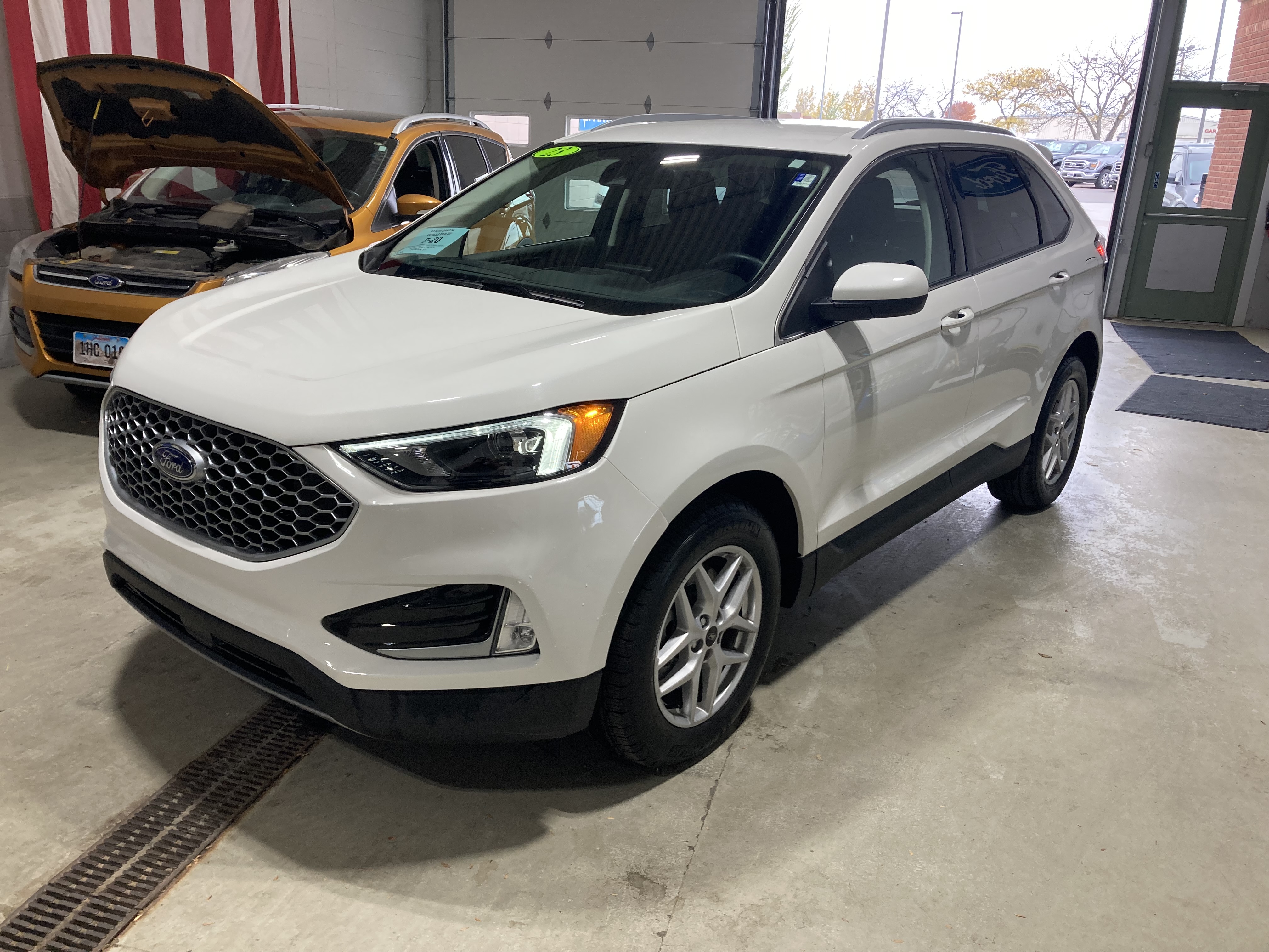 2023 Ford Edge