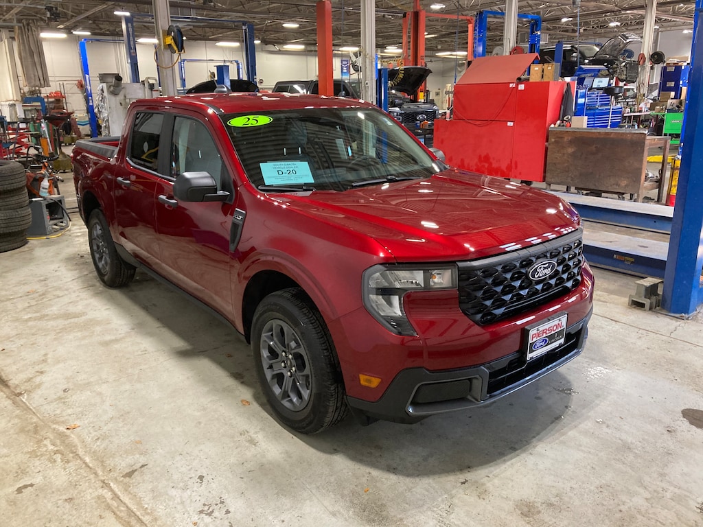 New 2025 Ford Maverick XLT Truck
