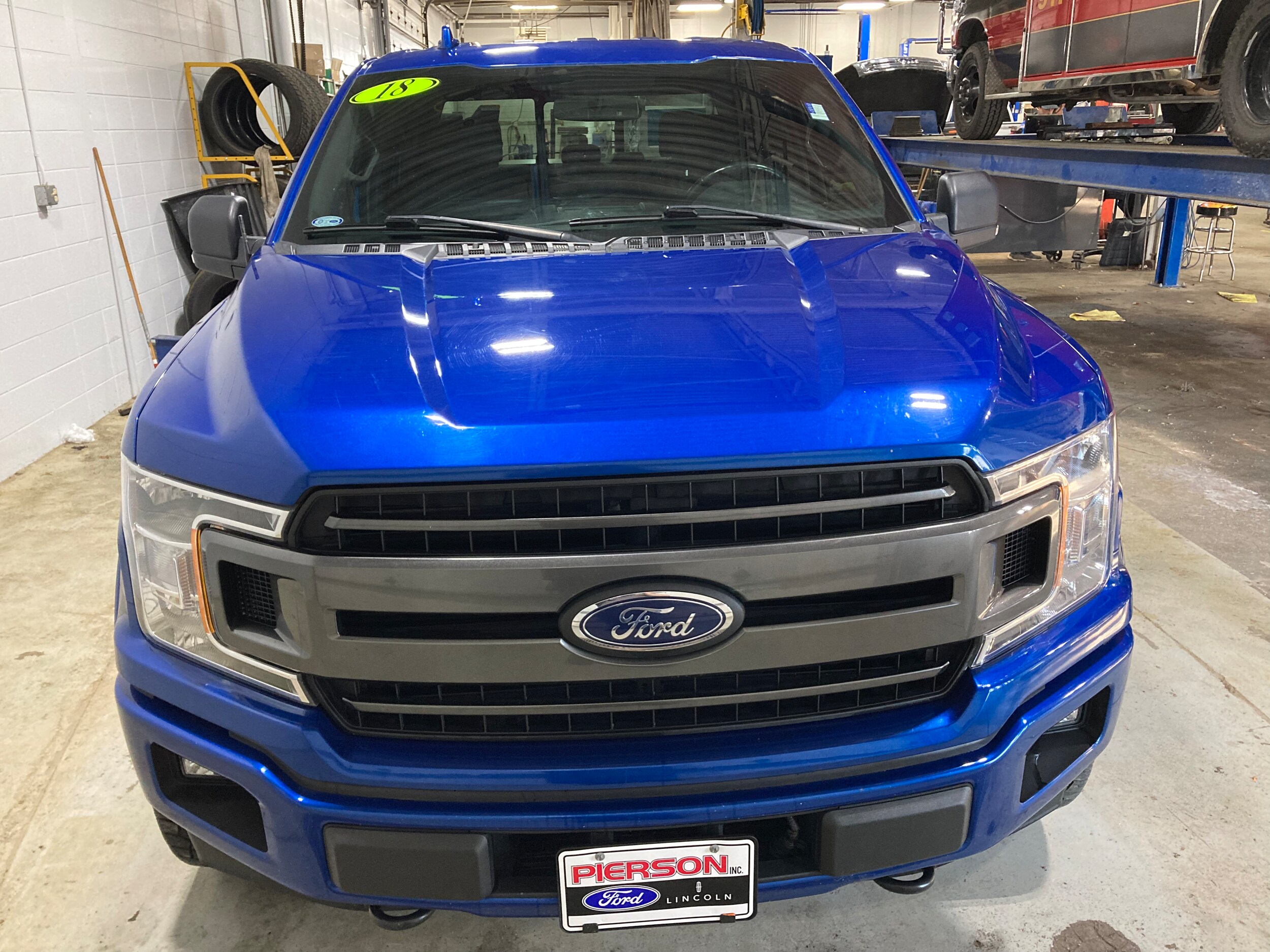 2018 Ford F-150 XLT photo 2