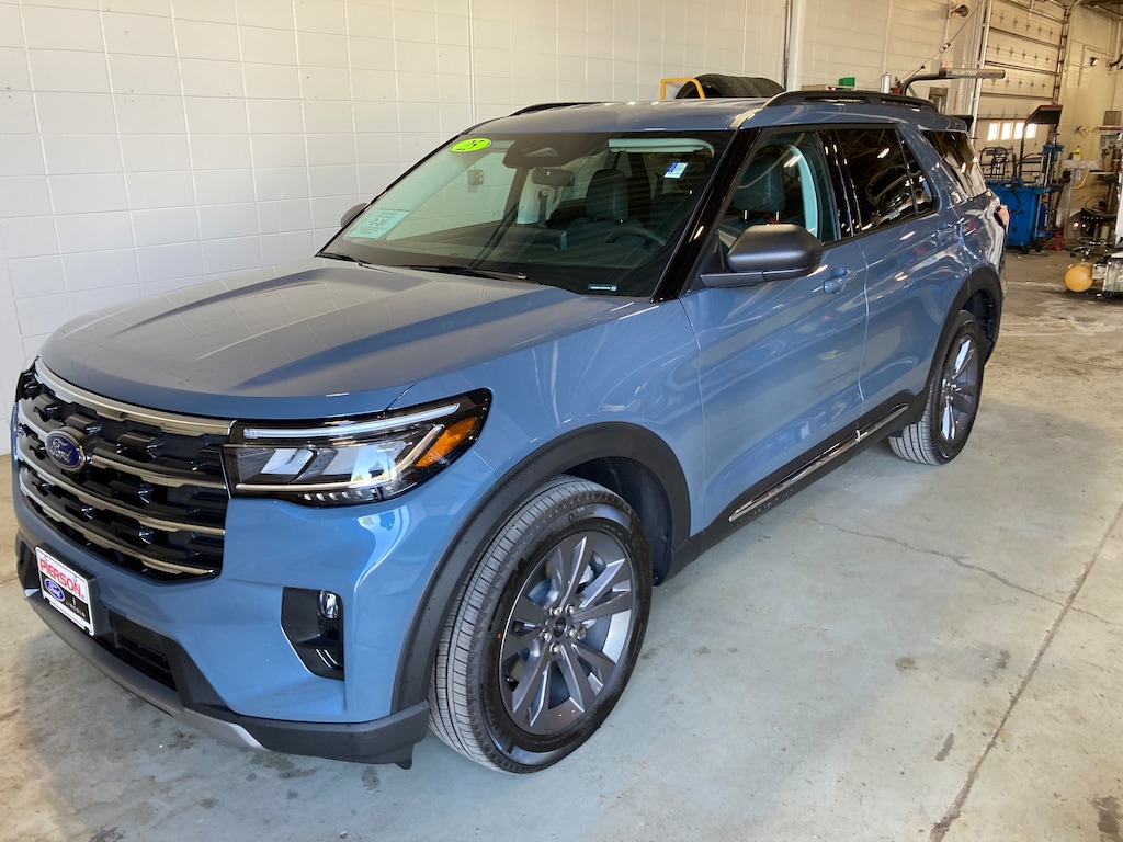 New 2025 Ford Explorer Active SUV