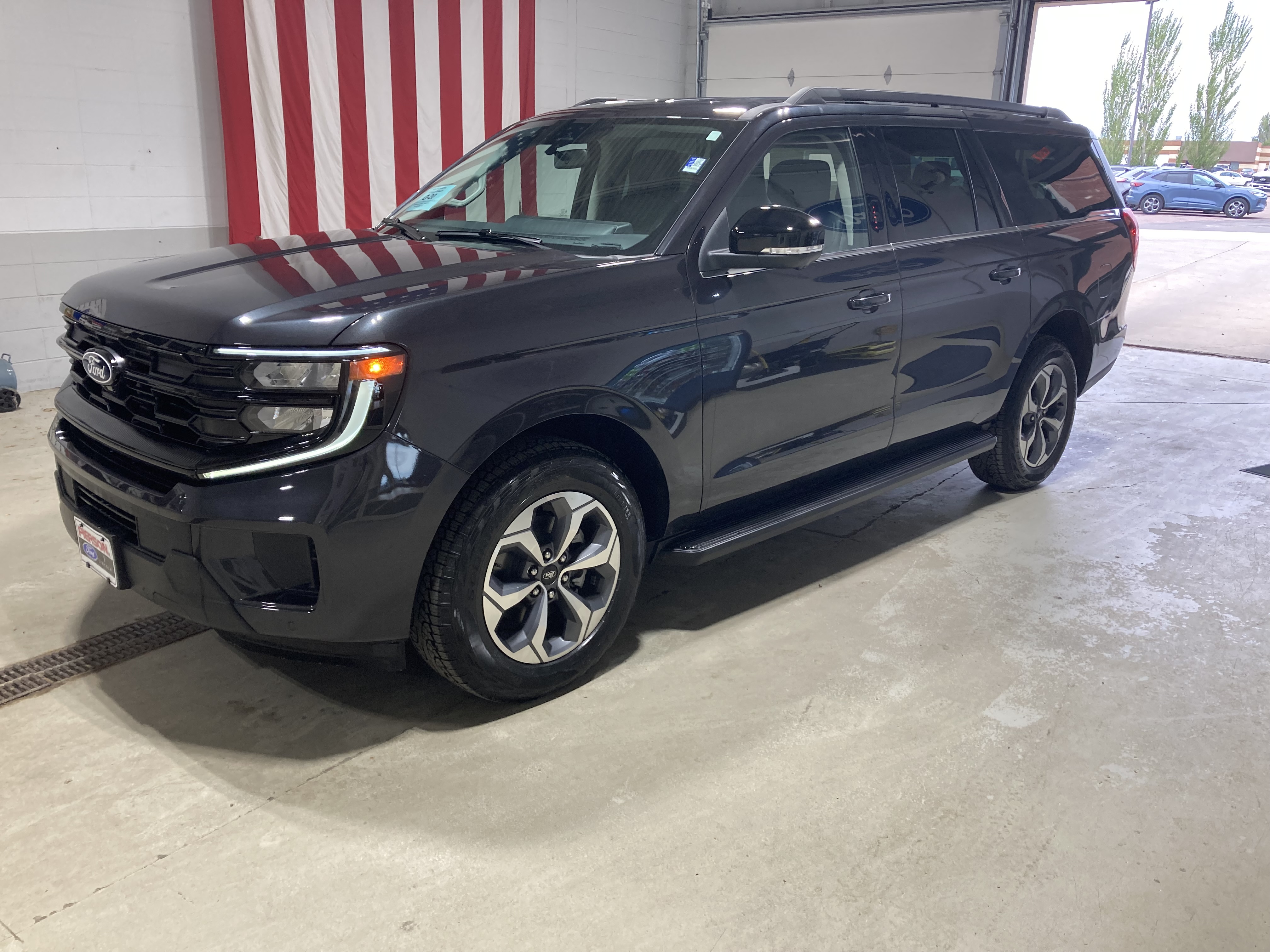  Ford Expedition Max