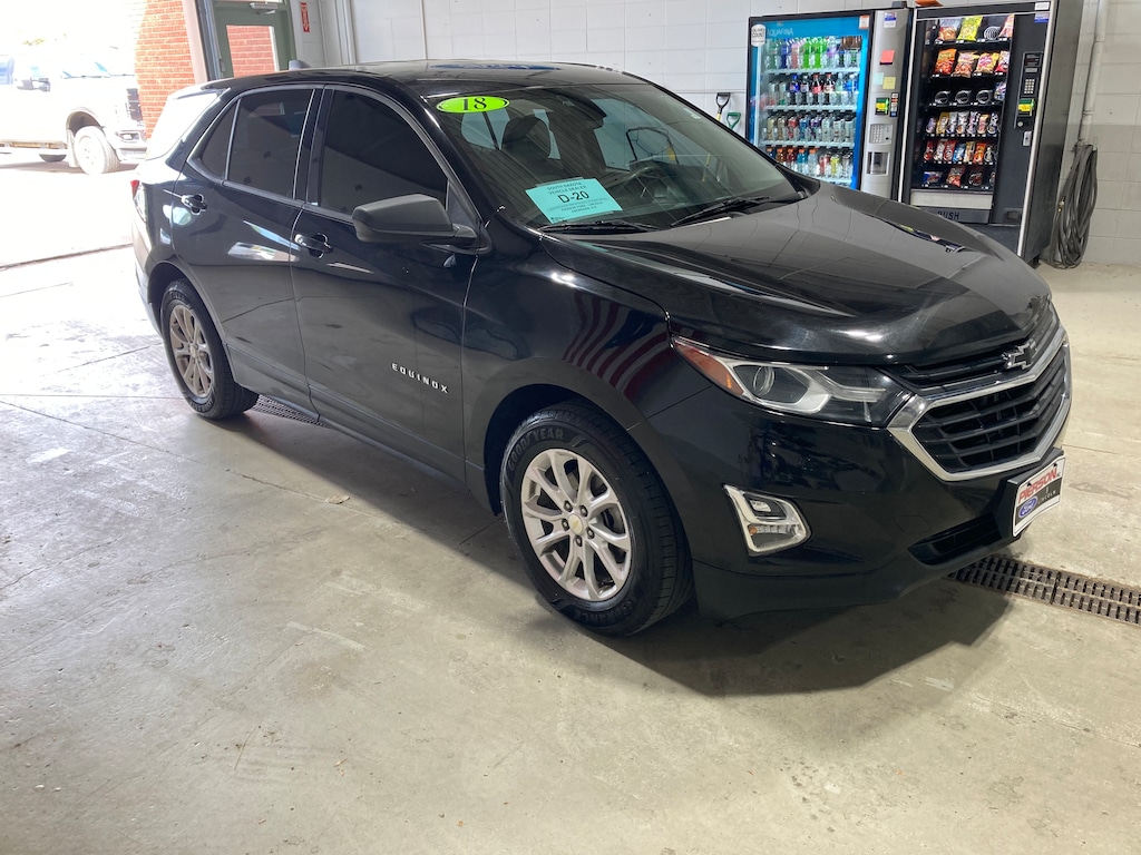 Used 2018 Chevrolet Equinox LS SUV