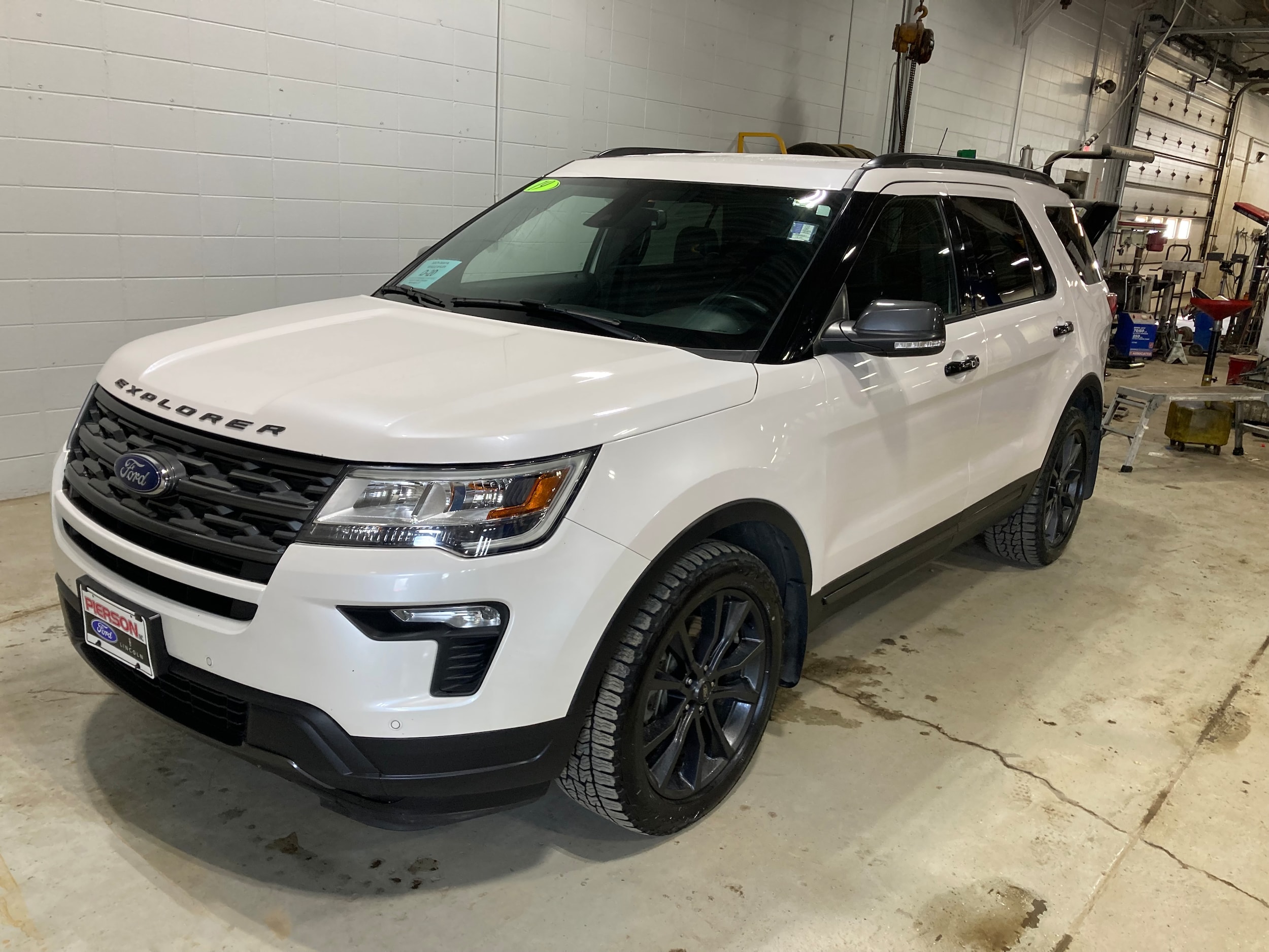 2019 Ford Explorer's photo